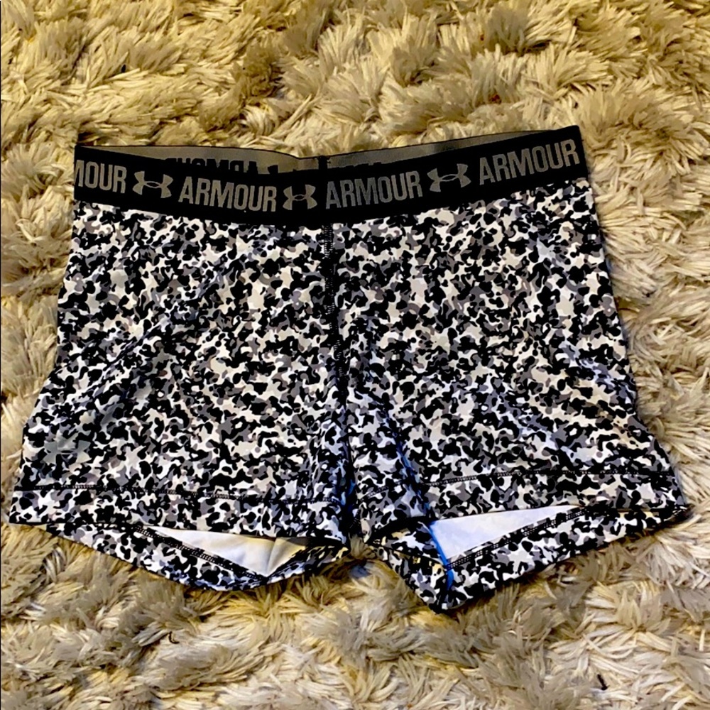 UA Compression Shorts CAMO